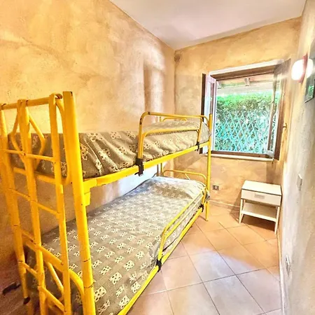 Gramsci 6 * San Teodoro (Sardinia)